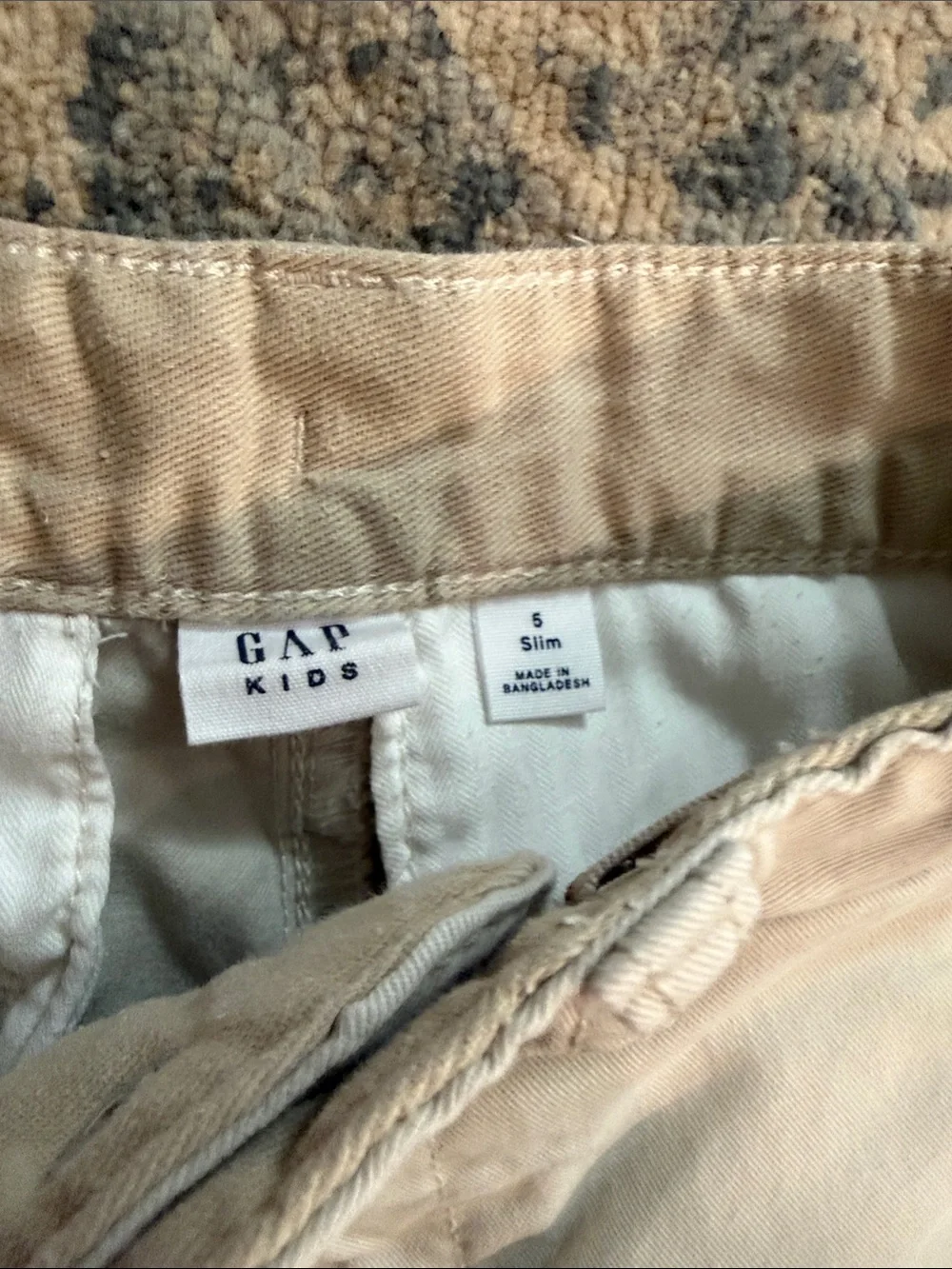 GAP cotton closures
